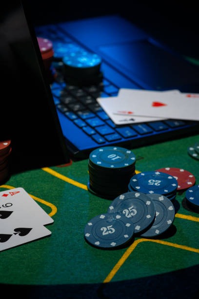 Hand rankings and payout table Hand ranking reference chart